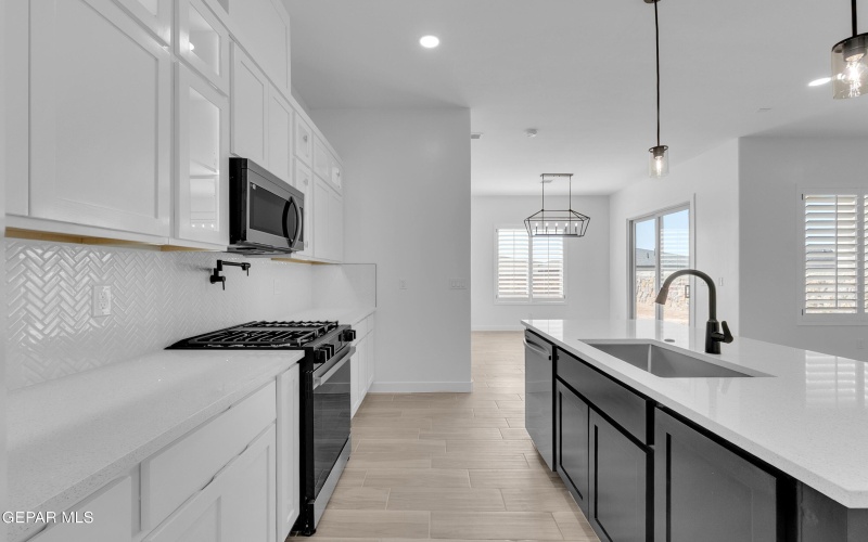 15148 Destination, El Paso, TX 79938, 3 Habitaciones Habitaciones , ,2 BañosBaños,Residential,En Venta,15148 Destination,0,934351