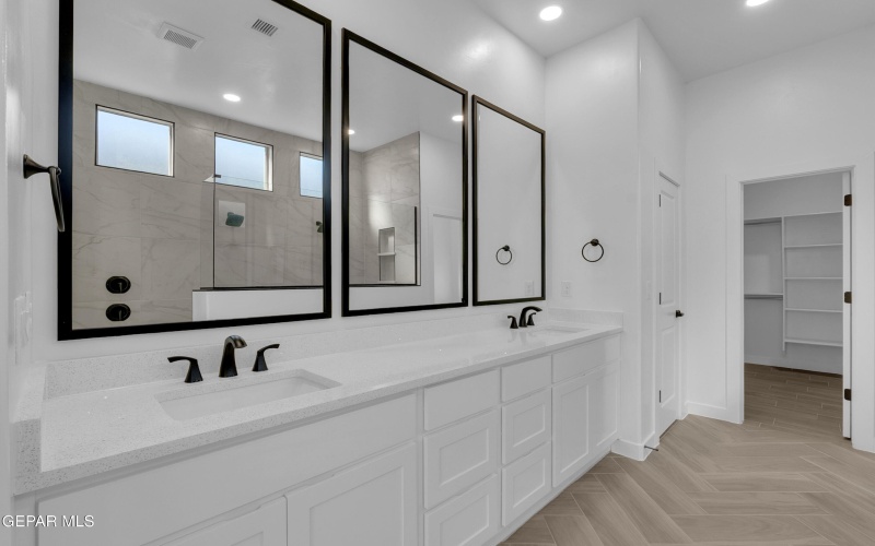 15148 Destination, El Paso, TX 79938, 3 Habitaciones Habitaciones , ,2 BañosBaños,Residential,En Venta,15148 Destination,0,934351