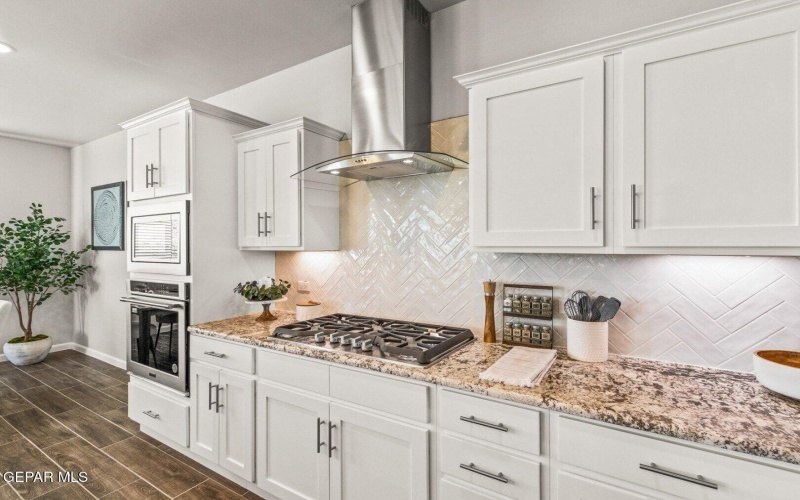 13321 Emerald Water Court, El Paso, TX 79928, 4 Bedrooms Bedrooms, ,2 BathroomsBathrooms,Residential,For Sale,13321 Emerald Water Court,0,934358