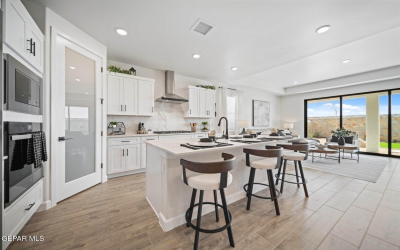 13964 Summer Valley Avenue, El Paso, TX 79928, 4 Bedrooms Bedrooms, ,2 BathroomsBathrooms,Residential,For Sale,13964 Summer Valley Avenue,0,934372