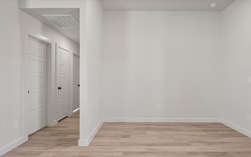 1301 N Chicago Avenue, Lubbock, TX 79416, 3 Bedrooms Bedrooms, ,2 BathroomsBathrooms,Residential,For Sale,1301 N Chicago Avenue,0,202563543