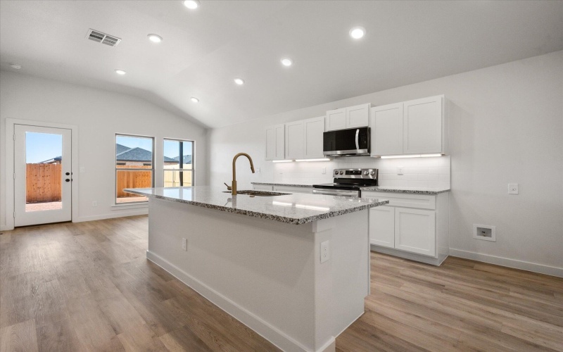 1307 N Chicago Avenue, Lubbock, TX 79416, 3 Habitaciones Habitaciones , ,2 BañosBaños,Residential,En Venta,1307 N Chicago Avenue,0,202563544