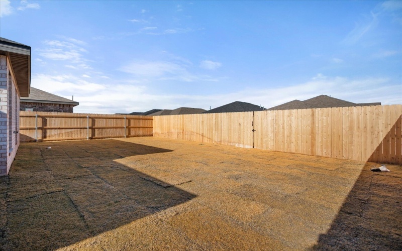 7210 8th Street, Lubbock, TX 79416, 3 Habitaciones Habitaciones , ,2 BañosBaños,Residential,En Venta,7210 8th Street,0,202563560