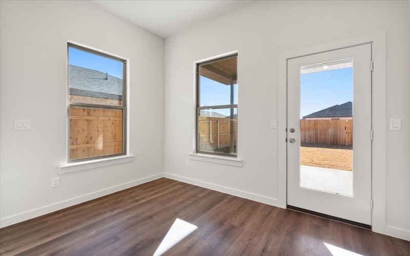 7215 7th Street, Lubbock, TX 79416, 3 Habitaciones Habitaciones , ,2 BañosBaños,Residential,En Venta,7215 7th Street,0,202563561