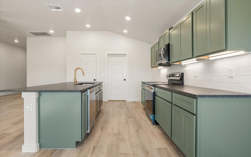 7211 7th Street, Lubbock, TX 79416, 3 Habitaciones Habitaciones , ,2 BañosBaños,Residential,En Venta,7211 7th Street,0,202563562