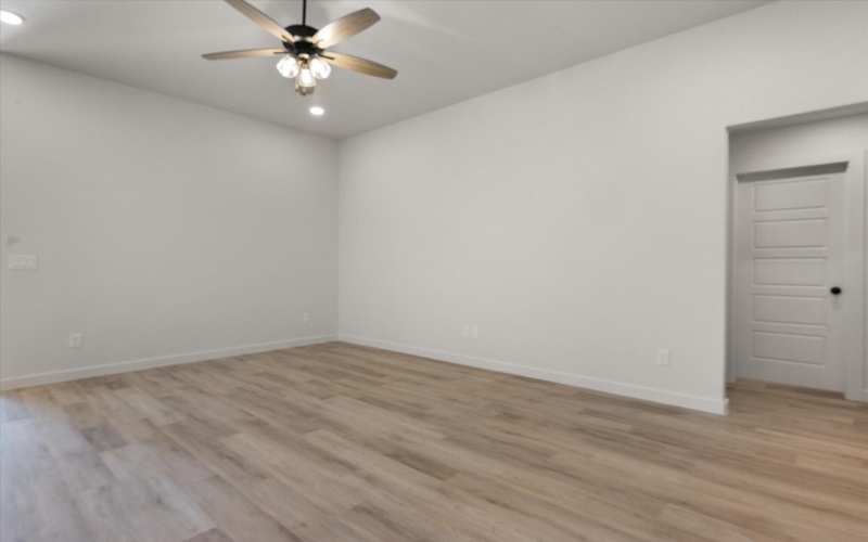 7211 7th Street, Lubbock, TX 79416, 3 Habitaciones Habitaciones , ,2 BañosBaños,Residential,En Venta,7211 7th Street,0,202563562