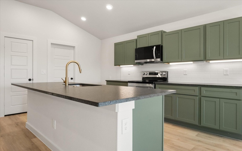 7211 7th Street, Lubbock, TX 79416, 3 Habitaciones Habitaciones , ,2 BañosBaños,Residential,En Venta,7211 7th Street,0,202563562