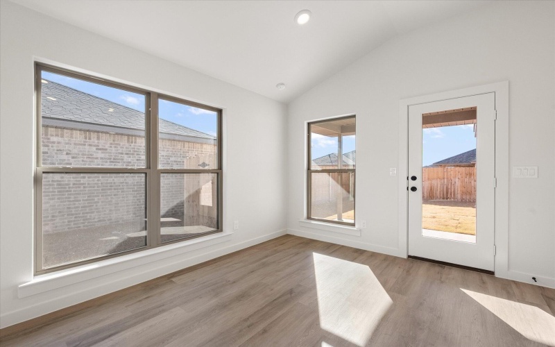 7213 7th Street, Lubbock, TX 79416, 4 Habitaciones Habitaciones , ,2 BañosBaños,Residential,En Venta,7213 7th Street,0,202563563