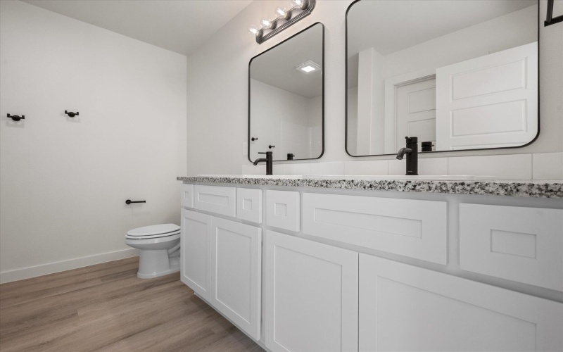 7213 7th Street, Lubbock, TX 79416, 4 Habitaciones Habitaciones , ,2 BañosBaños,Residential,En Venta,7213 7th Street,0,202563563