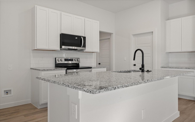 7213 7th Street, Lubbock, TX 79416, 4 Habitaciones Habitaciones , ,2 BañosBaños,Residential,En Venta,7213 7th Street,0,202563563