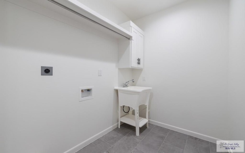 32790 NAYELI ST, LOS FRESNOS, TX 78566, 3 Habitaciones Habitaciones , ,2 BañosBaños,Residential,En Venta,32790 NAYELI ST,0,29769665