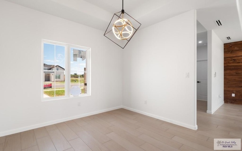 2412 CALLE MORENO, BROWNSVILLE, TX 78521, 3 Bedrooms Bedrooms, ,2 BathroomsBathrooms,Residential,For Sale,2412 CALLE MORENO,0,29770008