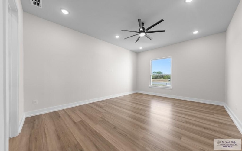 2906 GOLDEN BEAR DR., HARLINGEN, TX 78550, 4 Bedrooms Bedrooms, ,2 BathroomsBathrooms,Residential,For Sale,2906 GOLDEN BEAR DR.,0,29770286