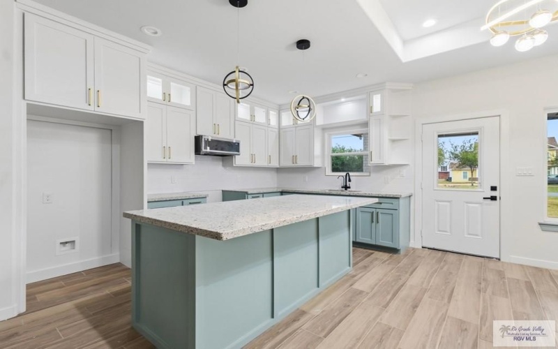 32711 JORGE ST, LOS FRESNOS, TX 78566, 4 Habitaciones Habitaciones , ,2 BañosBaños,Residential,En Venta,32711 JORGE ST,0,29770291