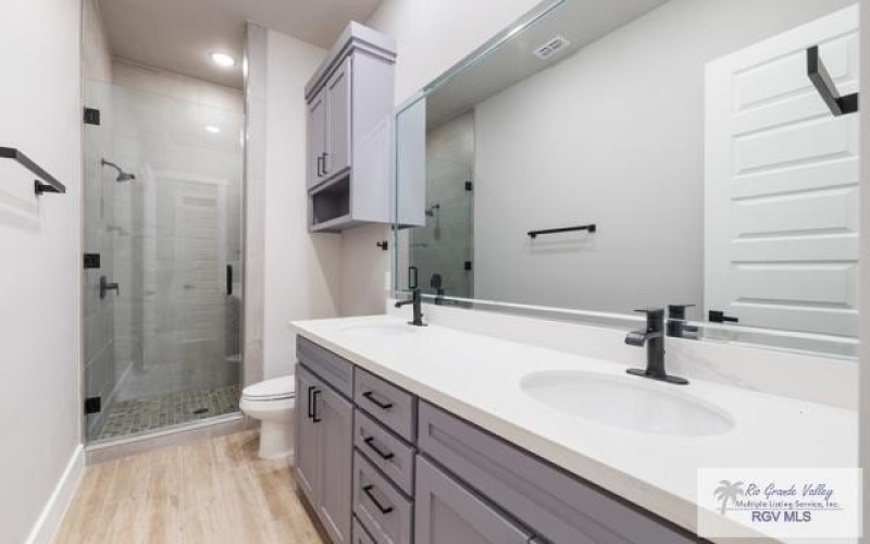 3414 BRYAN DR., HARLINGEN, TX 78550, 4 Habitaciones Habitaciones , ,3 BañosBaños,Residential,En Venta,3414 BRYAN DR.,0,29770295