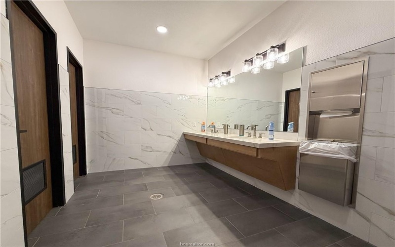 1578 Crescent Pointe Parkway #Ste 102, College Station, TX 77845, ,Commercial Sale,For Sale,1578 Crescent Pointe Parkway,0,25011830