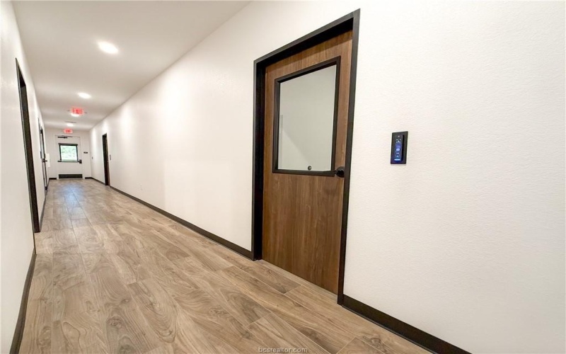 1578 Crescent Pointe Parkway #Ste 102, College Station, TX 77845, ,Commercial Sale,For Sale,1578 Crescent Pointe Parkway,0,25011830