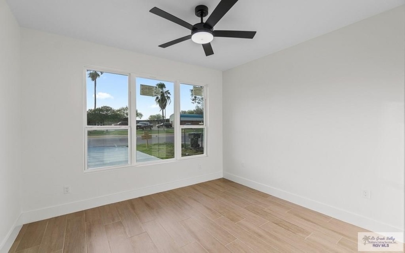 1421 6TH ST., HARLINGEN, TX 78550, 3 Habitaciones Habitaciones , ,2 BañosBaños,Residential,En Venta,1421 6TH ST.,29764258