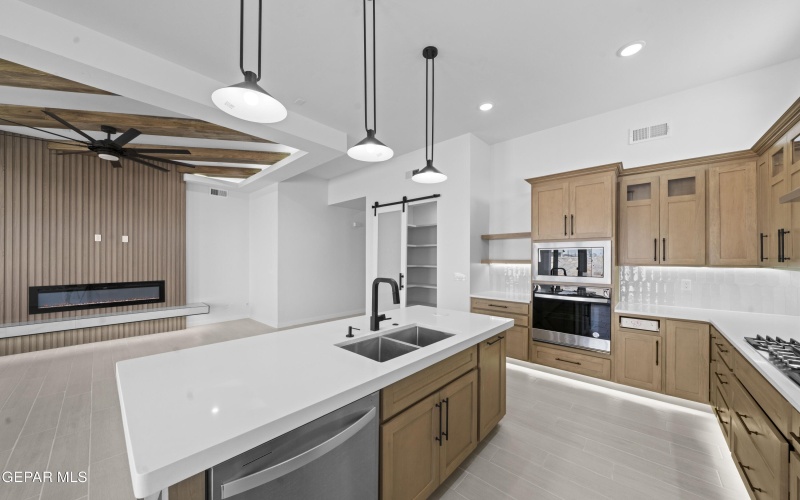 600 Paseo Campanero Street, El Paso, TX 79928, 4 Bedrooms Bedrooms, ,3 BathroomsBathrooms,Residential,For Sale,600 Paseo Campanero Street,0,934405