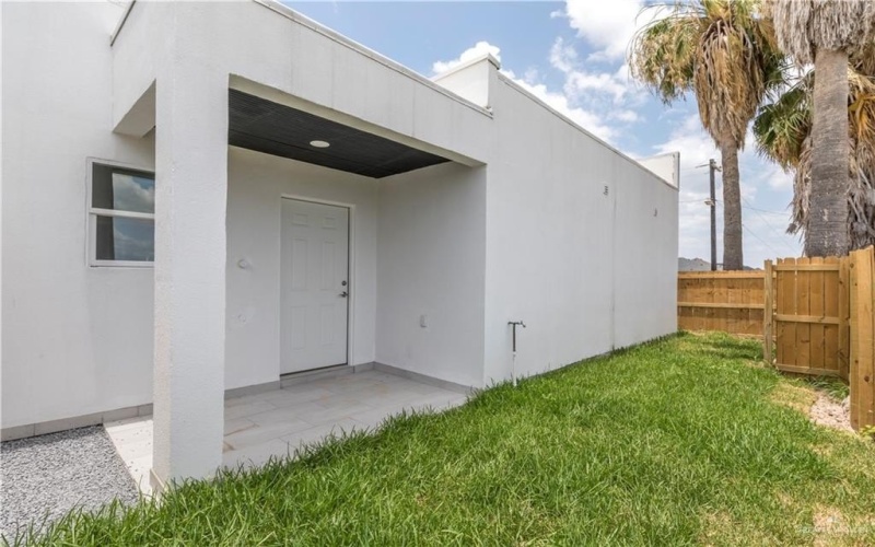 1712 W B Street, Mission, TX 78572, 3 Bedrooms Bedrooms, ,2 BathroomsBathrooms,Residential,For Sale,1712 W B Street,0,487790