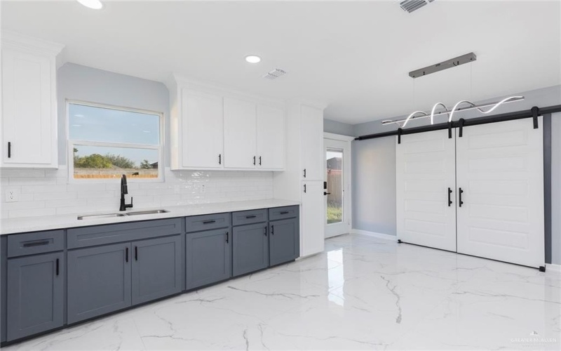 6809 Oro Lane, Pharr, TX 78577, 3 Bedrooms Bedrooms, ,2 BathroomsBathrooms,Residential,For Sale,6809 Oro Lane,0,487907