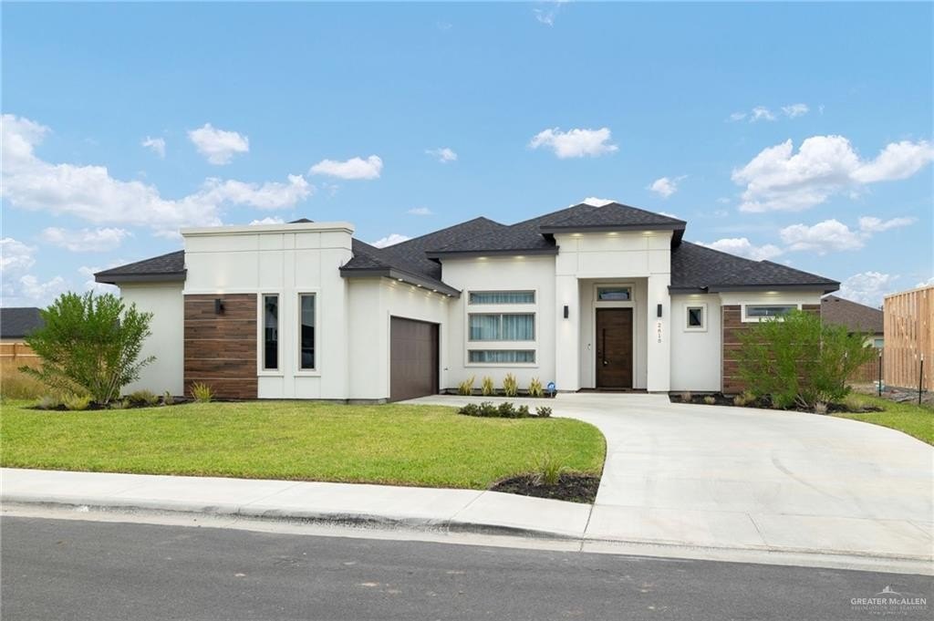 2610 E Julian Road, Harlingen, TX 78552, 4 Bedrooms Bedrooms, ,2 BathroomsBathrooms,Residential,For Sale,2610 E Julian Road,0,488054