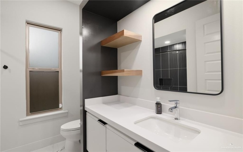 2610 E Julian Road, Harlingen, TX 78552, 4 Bedrooms Bedrooms, ,2 BathroomsBathrooms,Residential,For Sale,2610 E Julian Road,0,488054