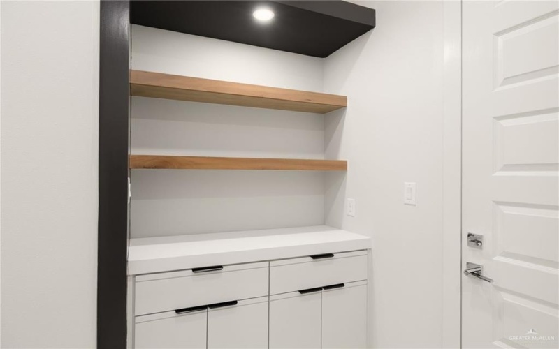 2610 E Julian Road, Harlingen, TX 78552, 4 Bedrooms Bedrooms, ,2 BathroomsBathrooms,Residential,For Sale,2610 E Julian Road,0,488054