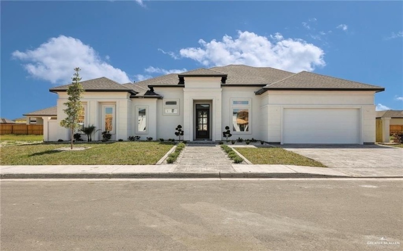 9812 N 25th Street, McAllen, TX 78504, 4 Bedrooms Bedrooms, ,3 BathroomsBathrooms,Residential,For Sale,9812 N 25th Street,0,488065