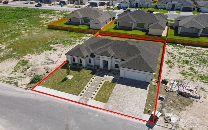 9812 N 25th Street, McAllen, TX 78504, 4 Bedrooms Bedrooms, ,3 BathroomsBathrooms,Residential,For Sale,9812 N 25th Street,0,488065