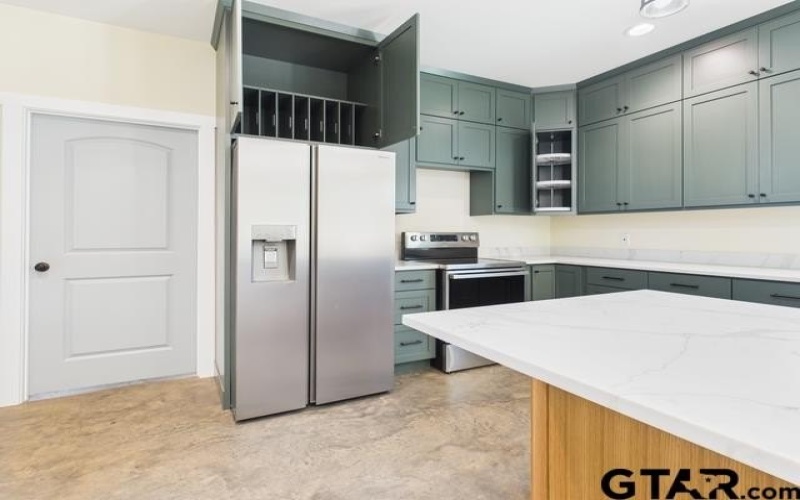 6445 Palomino Ct, Athens, TX 75752, 3 Habitaciones Habitaciones , ,2 BañosBaños,Residential,En Venta,6445 Palomino Ct,0,25017206