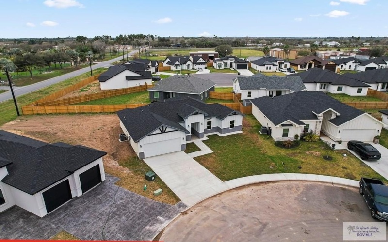 837 KAYLEE DR, LA FERIA, TX 78559, 3 Habitaciones Habitaciones , ,2 BañosBaños,Residential,En Venta,837 KAYLEE DR,0,29763194