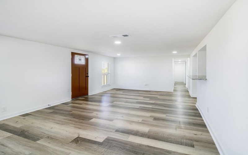 220 Lcr 396, Groesbeck, TX 76642, 4 Bedrooms Bedrooms, ,2 BathroomsBathrooms,Residential,For Sale,220 Lcr 396,0,20988333