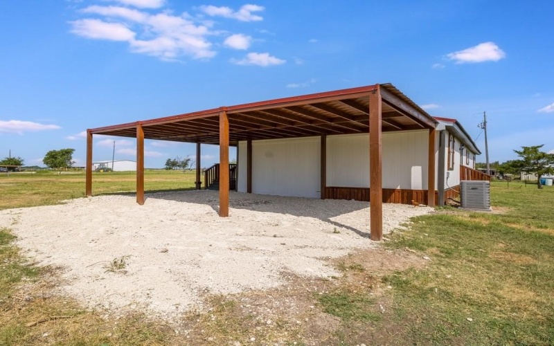 220 Lcr 396, Groesbeck, TX 76642, 4 Bedrooms Bedrooms, ,2 BathroomsBathrooms,Residential,For Sale,220 Lcr 396,0,20988333