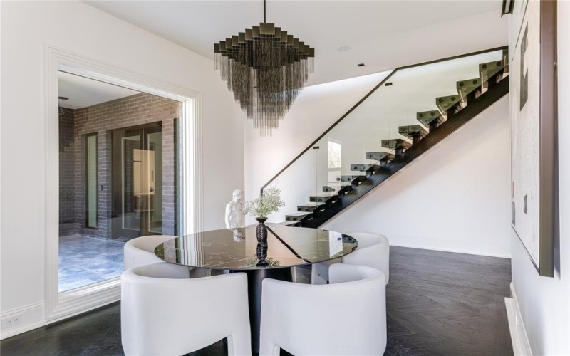 6404 Lakehurst Avenue, Dallas, TX 75230, 5 Bedrooms Bedrooms, ,6 BathroomsBathrooms,Residential,For Sale,6404 Lakehurst Avenue,0,21060236