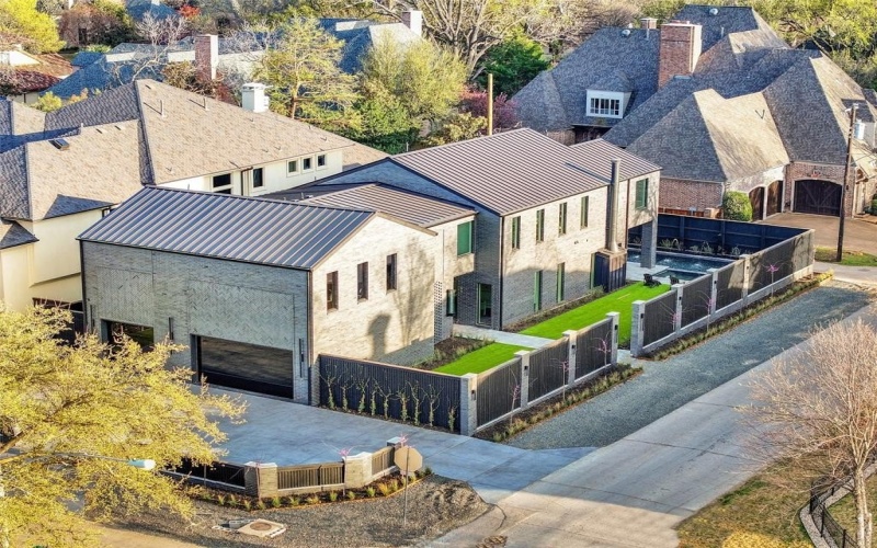 6404 Lakehurst Avenue, Dallas, TX 75230, 5 Bedrooms Bedrooms, ,6 BathroomsBathrooms,Residential,For Sale,6404 Lakehurst Avenue,0,21060236