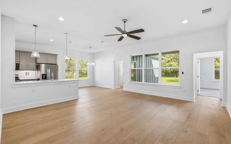 205 S Atwood Street, Boyd, TX 76023, 4 Habitaciones Habitaciones , ,3 BañosBaños,Residential,En Venta,205 S Atwood Street,0,21072673