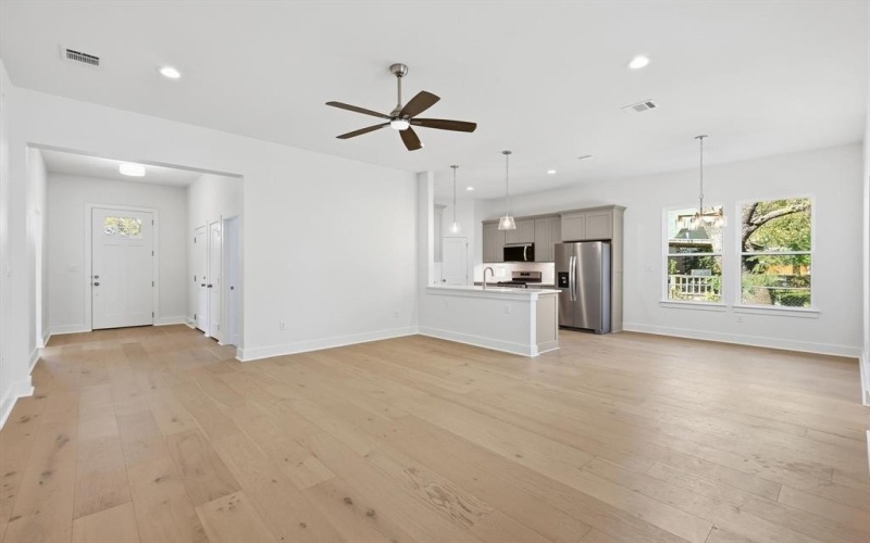 205 S Atwood Street, Boyd, TX 76023, 4 Habitaciones Habitaciones , ,3 BañosBaños,Residential,En Venta,205 S Atwood Street,0,21072673