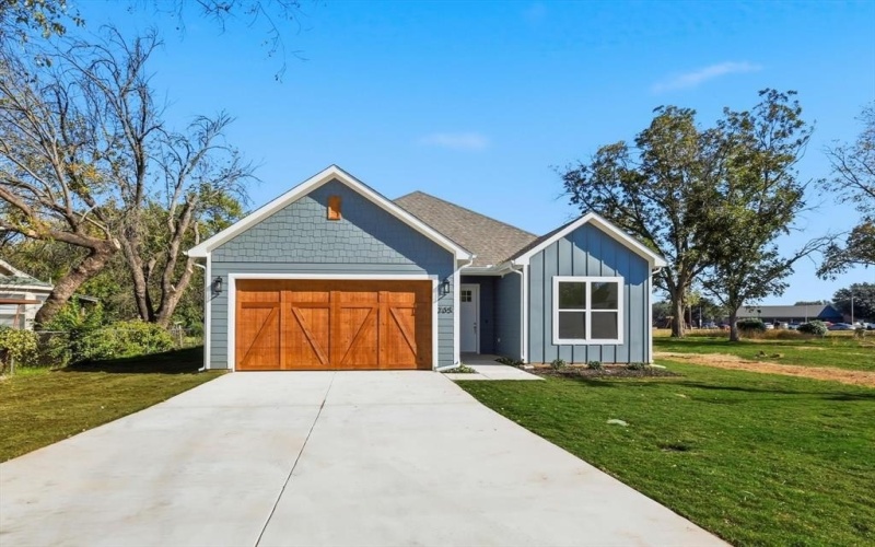 205 S Atwood Street, Boyd, TX 76023, 4 Habitaciones Habitaciones , ,3 BañosBaños,Residential,En Venta,205 S Atwood Street,0,21072673