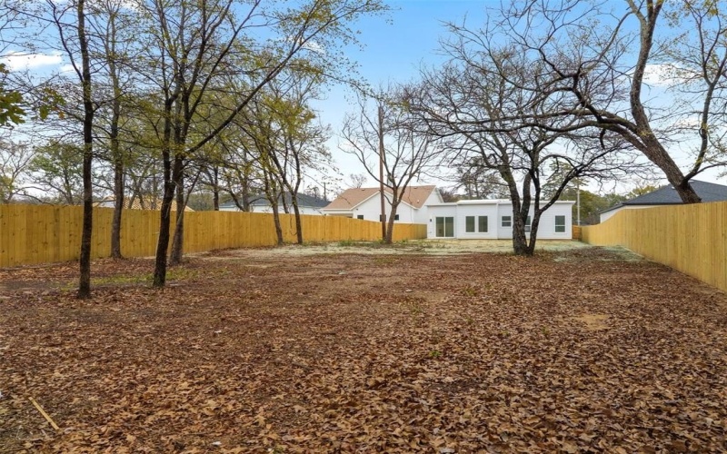 1123 RIVERWOOD, Dallas, TX 75217, 3 Habitaciones Habitaciones , ,2 BañosBaños,Residential,En Venta,1123 RIVERWOOD,0,21096311