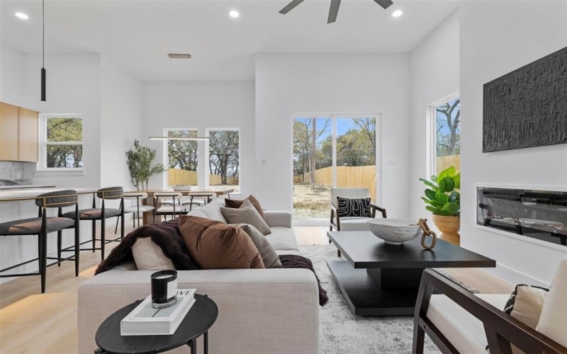 1123 RIVERWOOD, Dallas, TX 75217, 3 Habitaciones Habitaciones , ,2 BañosBaños,Residential,En Venta,1123 RIVERWOOD,0,21096311