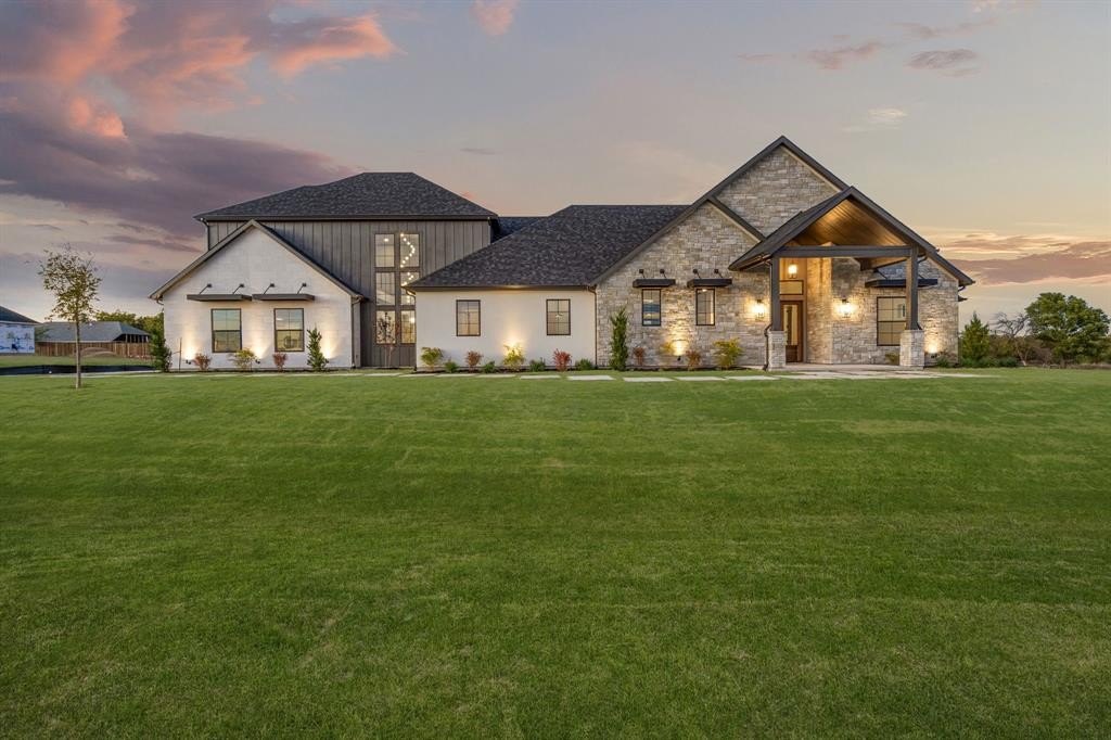 2832 Southbay Circle, Northlake, TX 76226, 4 Bedrooms Bedrooms, ,5 BathroomsBathrooms,Residential,For Sale,2832 Southbay Circle,0,21099695