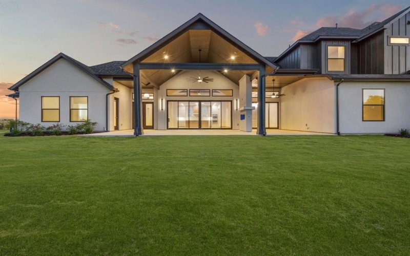 2832 Southbay Circle, Northlake, TX 76226, 4 Bedrooms Bedrooms, ,5 BathroomsBathrooms,Residential,For Sale,2832 Southbay Circle,0,21099695