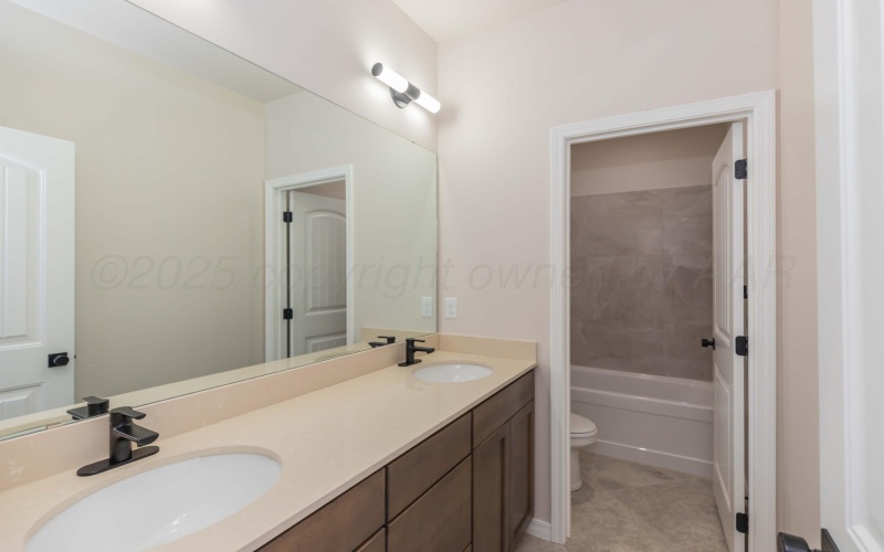 4104 HONEYROSE Drive, Amarillo, TX 79124-1016, 4 Habitaciones Habitaciones , ,2 BañosBaños,Residential,En Venta,4104 HONEYROSE Drive,0,25-9853