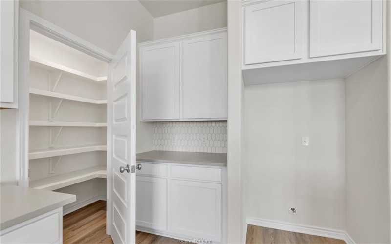 3525 Pointe du Hoc Loop, Bryan, TX 77808, 3 Bedrooms Bedrooms, ,2 BathroomsBathrooms,Residential,For Sale,3525 Pointe du Hoc Loop,0,25012458