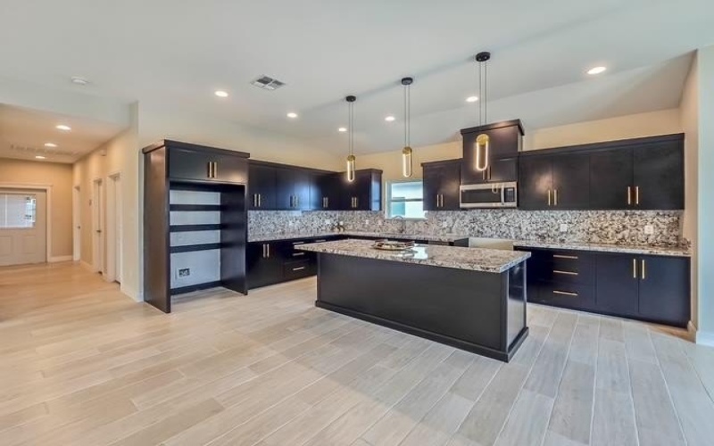 2193 Calle Coyunda, Eagle Pass, TX 78852, 3 Bedrooms Bedrooms, ,2 BathroomsBathrooms,Residential,For Sale,2193 Calle Coyunda,0,81890