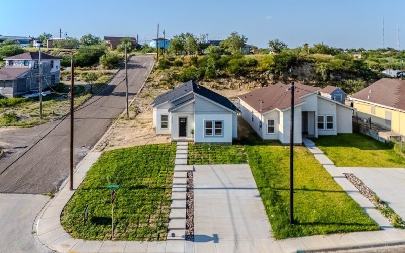 2193 Calle Coyunda, Eagle Pass, TX 78852, 3 Bedrooms Bedrooms, ,2 BathroomsBathrooms,Residential,For Sale,2193 Calle Coyunda,0,81890