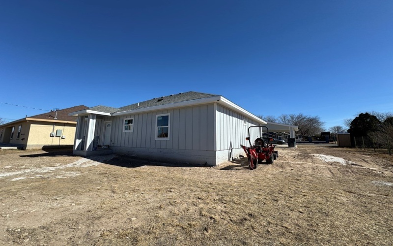 102 Winchester, Eagle Pass, TX 78852, 3 Bedrooms Bedrooms, ,2 BathroomsBathrooms,Residential,For Sale,102 Winchester,0,81892