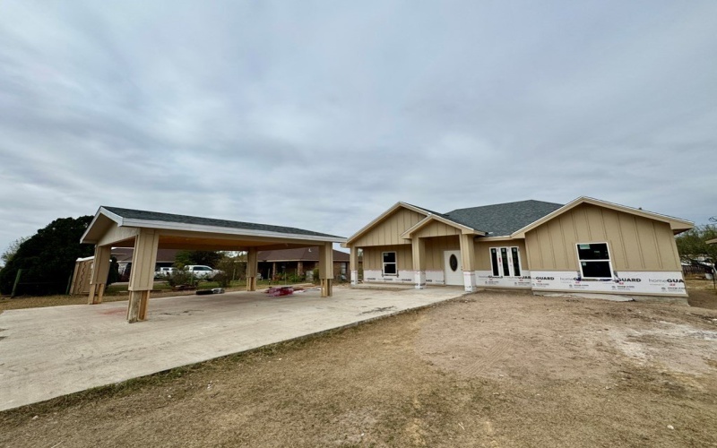 102 Winchester, Eagle Pass, TX 78852, 3 Habitaciones Habitaciones , ,2 BañosBaños,Residential,En Venta,102 Winchester,0,81892