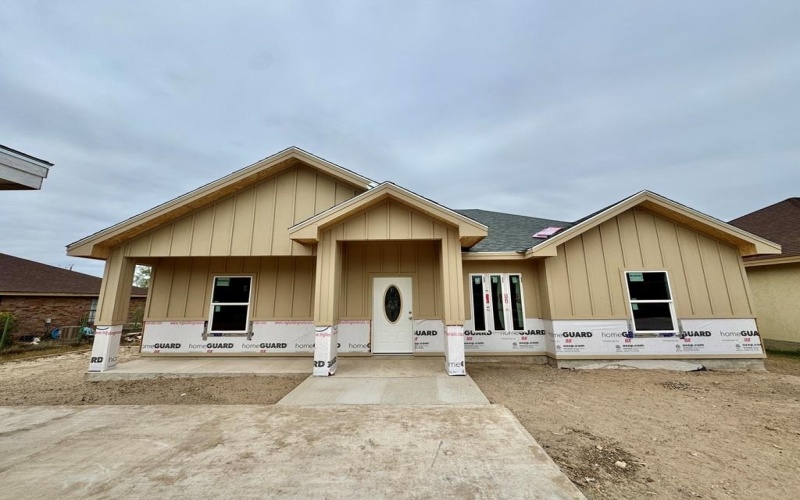 102 Winchester, Eagle Pass, TX 78852, 3 Habitaciones Habitaciones , ,2 BañosBaños,Residential,En Venta,102 Winchester,0,81892